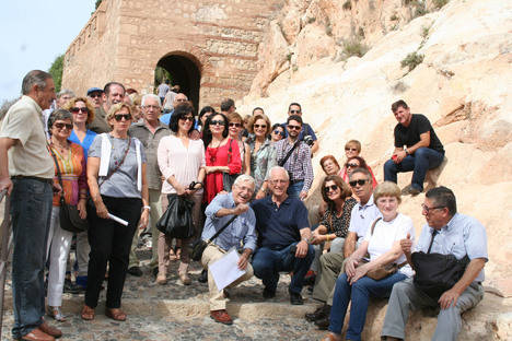 Amigos de la Alcazaba sumerge a los almerienses en la época del Rey Jayrán