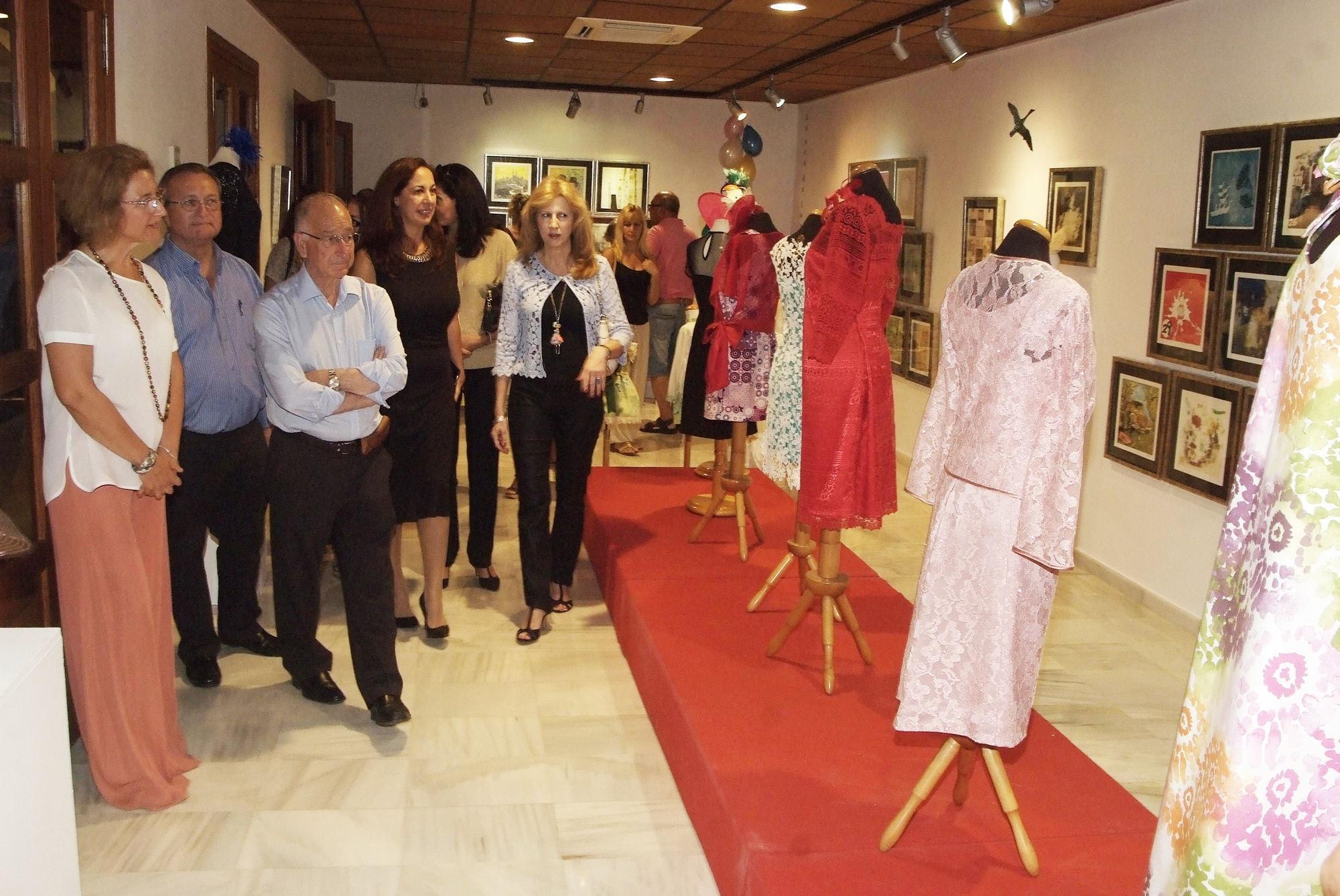 Clausura de los talleres municipales de pintura, cerámica, manualidades