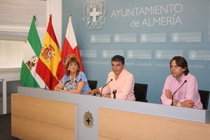 Ciudadanos Almería: 12 horas todos los miércoles para atender a los almerienses