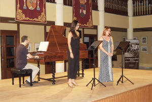 El concierto de los alumnos del Festival ‘Mare Musicum’ llenó el Castillo de Santa Ana