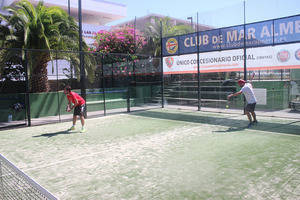 El pádel hace vibrar al público del Club de Mar en la Feria de Almería