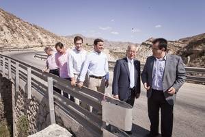 Diputación inicia la mejora de la carretera AL-3106 entre Campohermoso y Las Negras