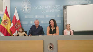 Ayuntamiento y Verdiblanca suman esfuerzos en una campaña de concienciación de aparcamientos para discapacitados