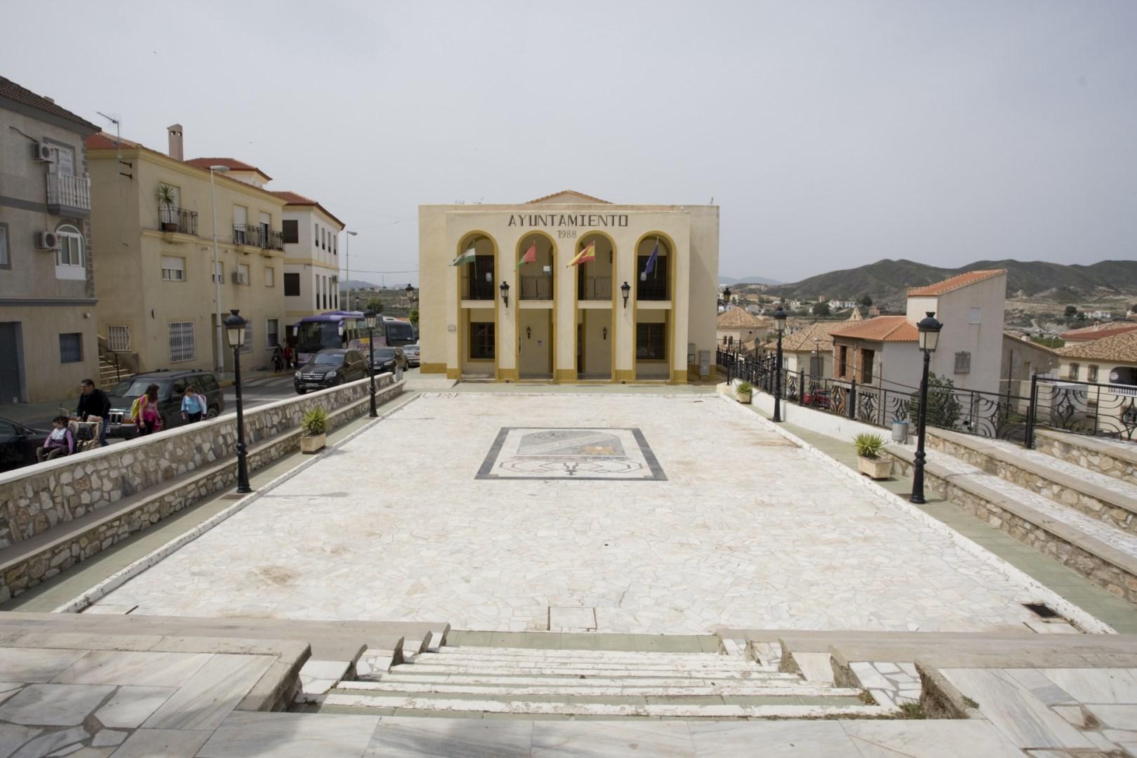 Foto de Escultura de Al-Arbuli en Arboleas, Almería