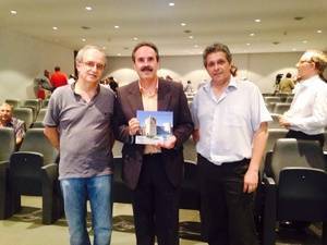 Pako Manzano presenta su libro de fotografías “Milenio del Reino de Almería: Patrimonio arquitectónico andalusí”