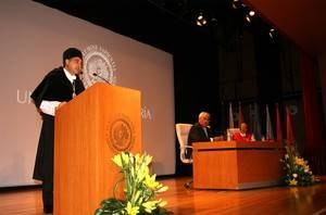 El rector subraya los retos que la UAL afrontará este curso en el ámbito de la docencia, la investigación, la gestión y los servicios