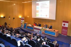 Expertos en gestión económica analizan en la UAL medidas de control interno