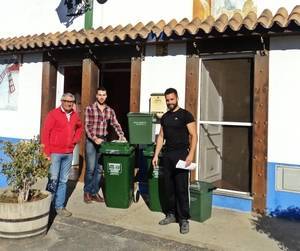 Huércal de Almería pionero en implantar el nuevo sistema de recogida de vidrio