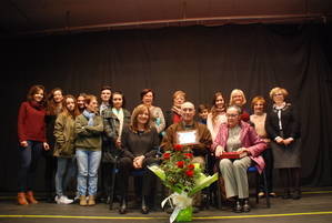 Alumnos, amigos y Ayuntamiento rinden homenaje al pintor Nané