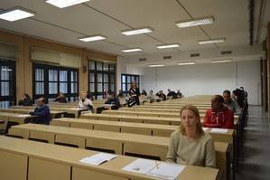 Lleno total en el primer examen para la obtención del certificado CCSE del Centro de Lenguas de la UAL