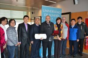 Universidades de China y Japón acuerdan con la UAL convenios de colaboración en los ámbitos académico y de investigación