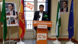 El juez decreta el archivo del supuesto delito societario interpuesto contra el Portavoz de Ciudadanos en el Ayuntamiento de Almería