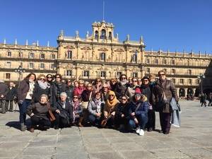 Mujeres de Gádor participan en un viaje cultural a Burgos y Salamanca
