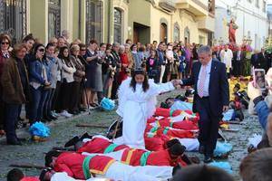 Gádor culmina su Semana de Pasión con el encuentro de Cristo Resucitado