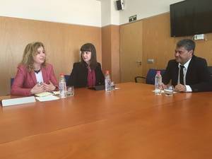 Lucía Ayala pone de ejemplo Almería para un nuevo modelo productivo andaluz