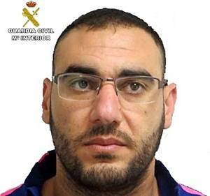 Guardia Civil pide ayuda para localizar al padre y presunto autor de la muerte de un bebé de 45 días en Níjar