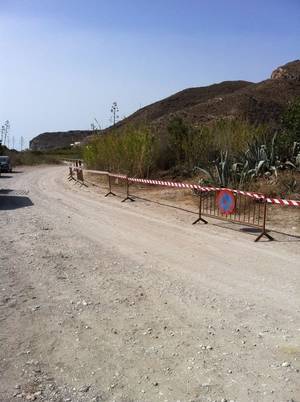 Ha comenzado a funcionar la ordenación del tráfico en el Plomo y el Playazo