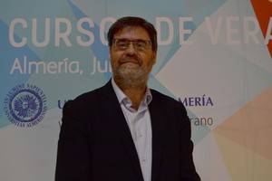 El Presidente de la Cámara de Cuentas pide en los cursos de verano de la UAL que se cumpla la normativa de transparencia