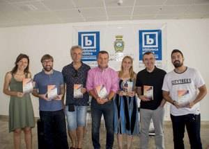 El alcalde de Carboneras y Lorenzo Silva inauguran las III Jornadas Carboneras Literarias