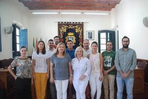 Los profesores de la Escuela Municipal de Música y Danza de Níjar toman posesión de su cargo