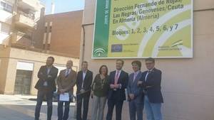 La Junta invierte 14 millones en la rehabilitación de las zonas comunes de 187 viviendas públicas en la capital almeriense