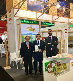 Hortofrutícola Costa del Almería yLuxeapers acuden al Salón Internacional de la Alimentación ‘SIAL París 2016’
