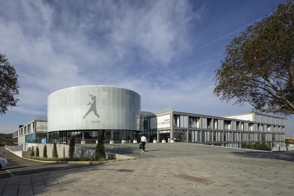 Dekton es protagonista de la "Rafa Nadal Academy by ...