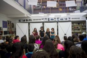 Alumnos del Instituto Juan Goytisolo conocen “Las mujeres de la ciencia”