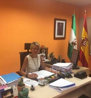 Eloisa Cabrera renuncia al Congreso para seguir de concejala en Roquetas de Mar