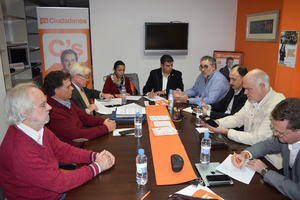 C's Almería reitera su compromiso a la Mesa del Ferrocarril
