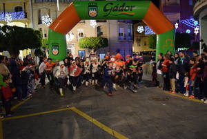 Gádor corre la “San Silvestre” solidaria