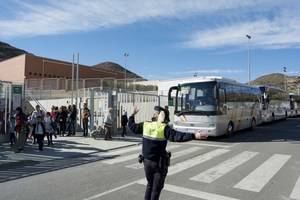 Carboneras se suma a la campaña de Vigilancia y Control de Transporte Escolar