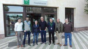 El diputado Cañamero visitó el Hospital de Poniente