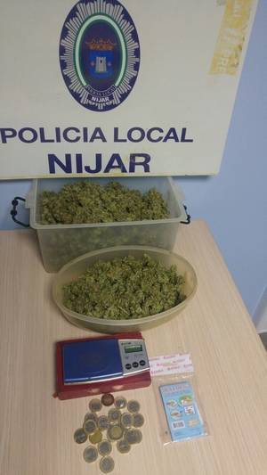 650 gramos de marihuana intervenidos por la Policía de Níjar