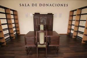 Los herederos de Francisco Villaespesa donan a la UAL el fondo bibliográfico del poeta