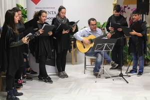 Presentación el libro ‘Madre anoche en las trincheras’ en el Centro de la Tercera Edad de Huércal