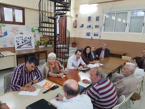 Ciudadanos atiende las reivindicaciones de la Asociación La Palmera