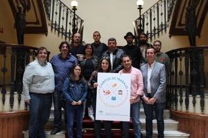 El IAJ presenta en Almería los campos de trabajo del verano