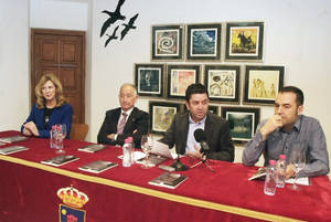 Florentino Javier Ramírez Villalba presenta ‘Paginas señaladas’ en el Castillo de Santa Ana