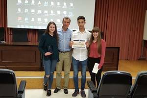 La Ingeniería Química se acerca nuevamente a los centros de secundaria de la provincia