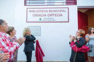 "Gracia Ortega" es el nuevo nombre de la biblioteca de Santa Fe