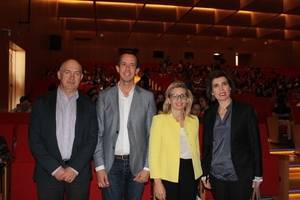 Cerca 700 alumnos de la UAL en una jornada del programa ‘Sobre Ruedas’