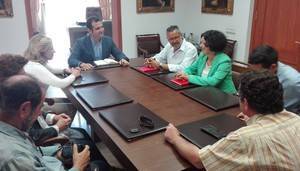 El alcalde recibe al nuevo secretario general de CC OO en Almería