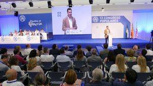 Juanma Moreno: "Amat encarna los valores que yo quiero para el PP Andaluz"