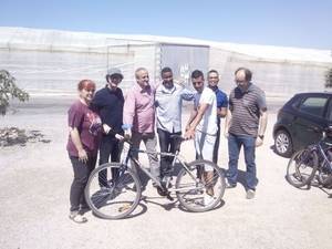 Entrega de 10 bicicletas por Codenaf y Cepaim, gracias a Bicicletas Sin Fronteras