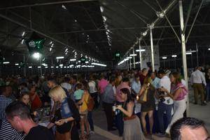 Más de dos mil personas participan en la jornada de puertas abiertas del Plantel