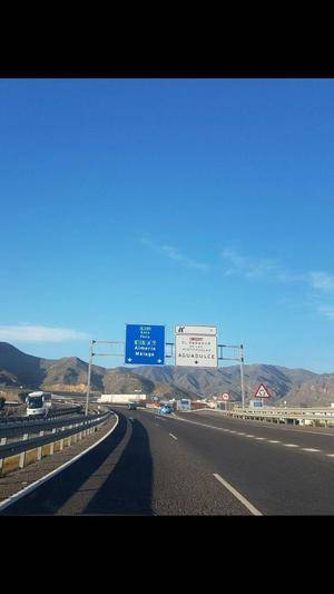 Cs Roquetas de Mar insta a la Junta de Andalucía a reparar los socavones de la A-1051