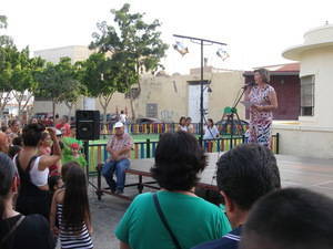 Rafaela Abad pregona las fiestas de Los Molinos, “un barrio que nos recuerda la histórica vinculación de la ciudad con su Vega”