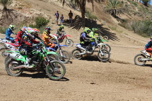 Setenta pilotos disputan en Gádor el Campeonato Interprovincial de Motocross Almería-Granada