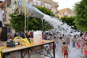 Gran “Fiesta del Agua” en Gádor con toboganes acuáticos y chorros de espuma